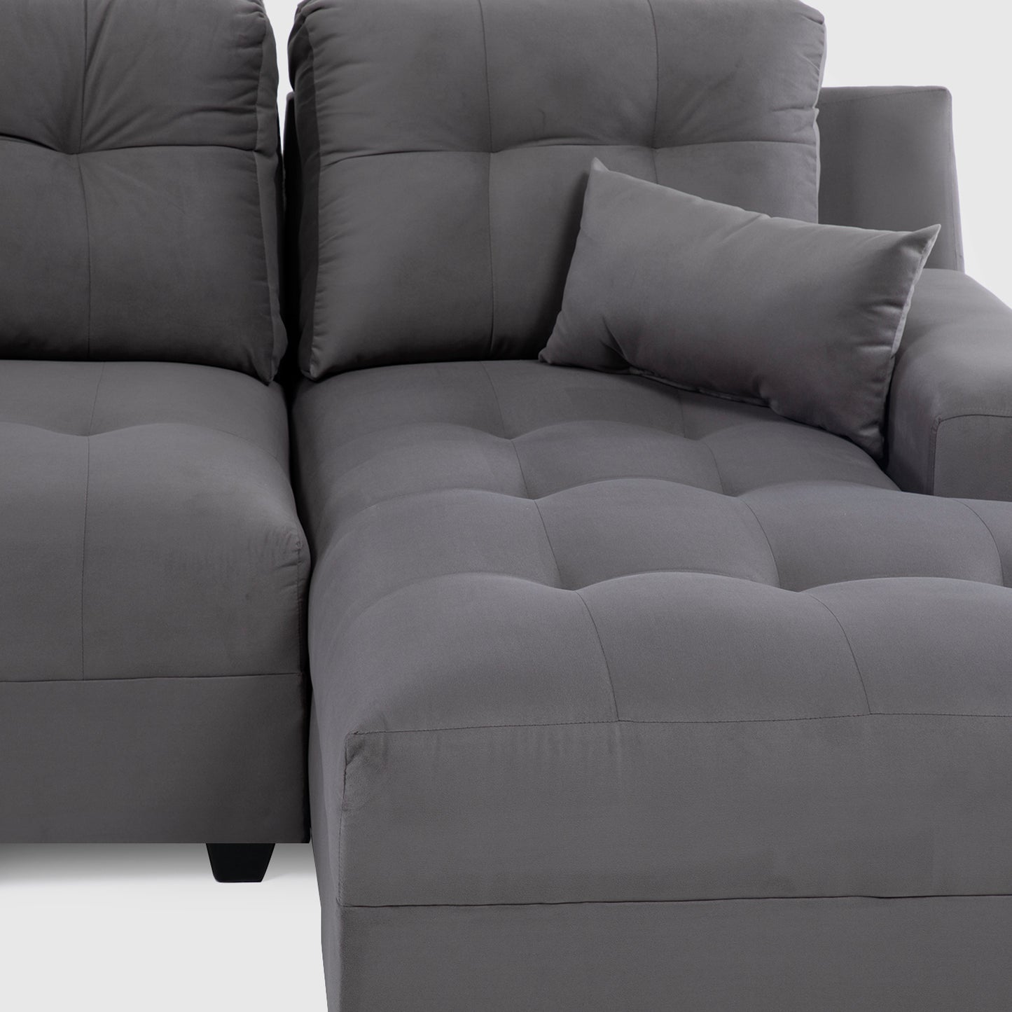Seccional Dubai XS Derecho en Velvet Gris – Elegancia Compacta y Máximo Confort