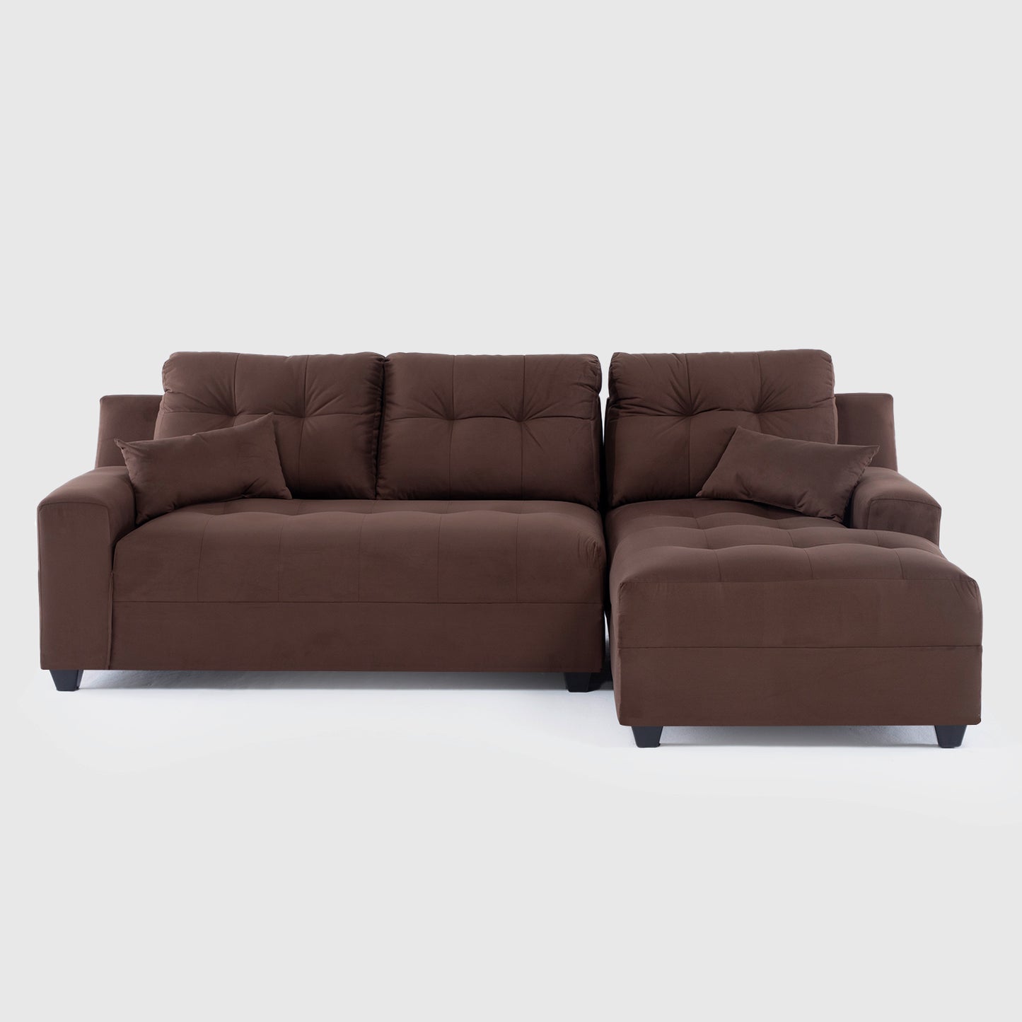 Seccional Dubai XS Derecho en Velvet Café – Elegancia Compacta y Máximo Confort