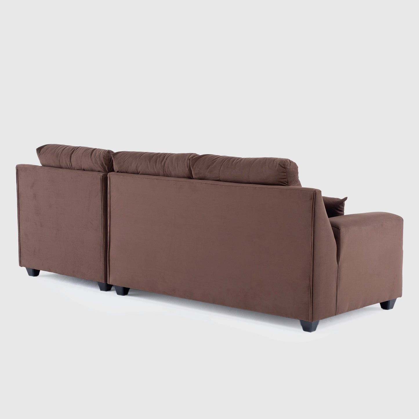 Seccional Dubai XS Derecho en Velvet Café – Elegancia Compacta y Máximo Confort