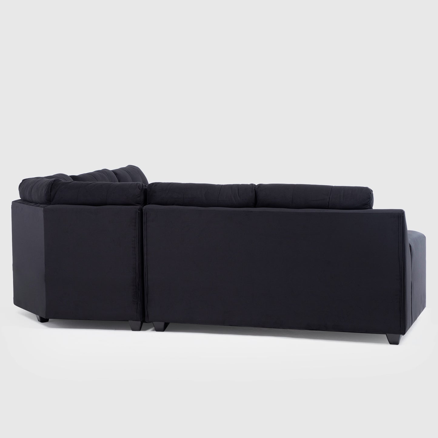 Seccional Nápoles Curvo Velvet Negro – El sofá que tu hogar está esperando