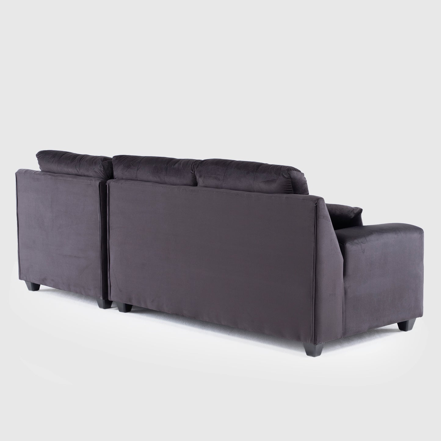 Seccional Dubai XS Derecho en Velvet Negro – Elegancia Compacta y Máximo Confort
